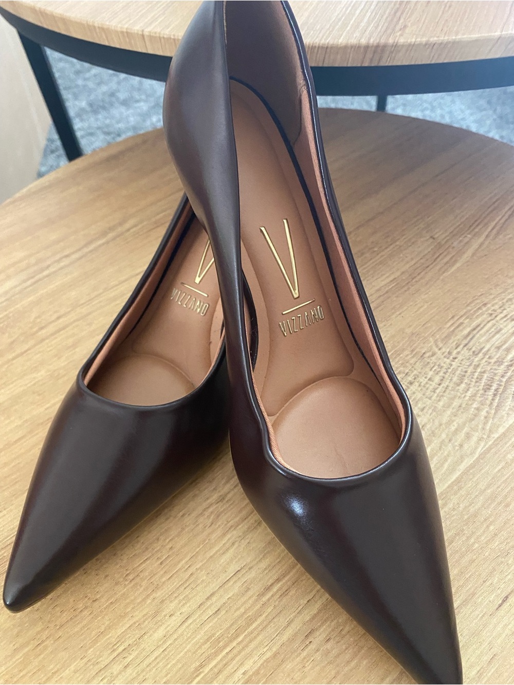Brown Pointed-Toe Women’s Pumps